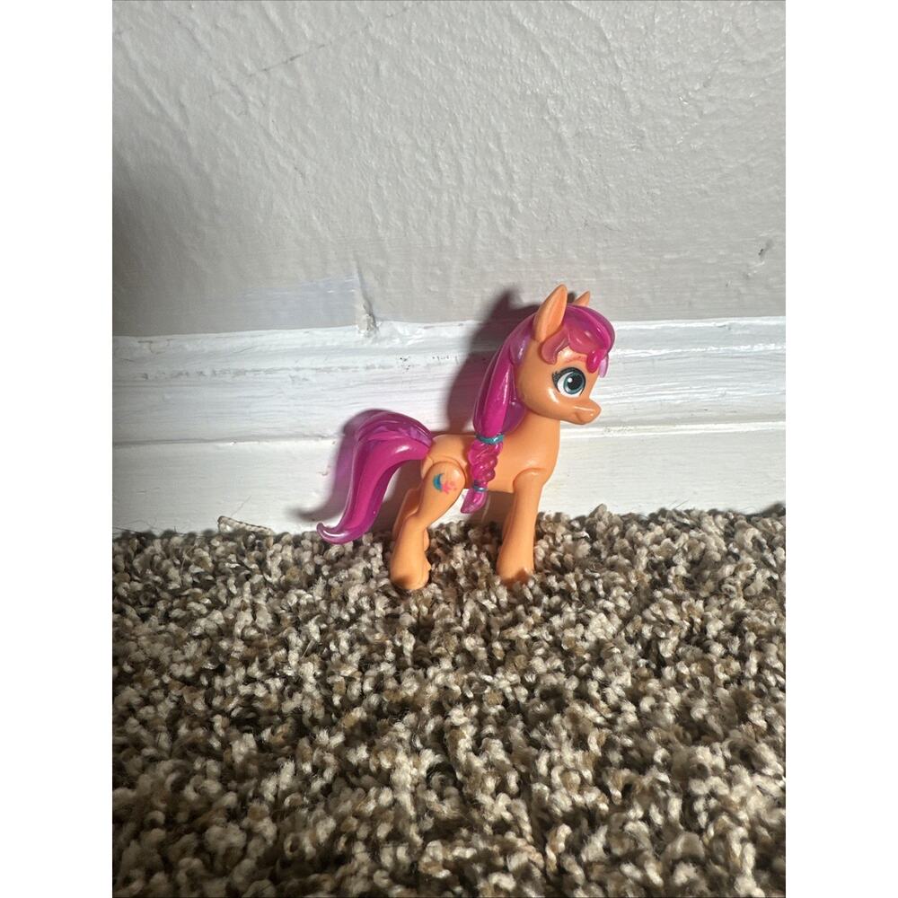 MY LITTLE PONY SUNNY STARSCOUT- 2021 CRYSTAL ADVENTURE FIGURE- A NEW GENERATION